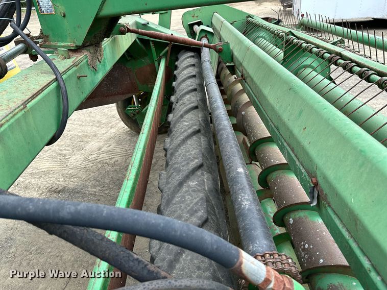 image for item LR9714 1997 John Deere 1600A  swather / windrower