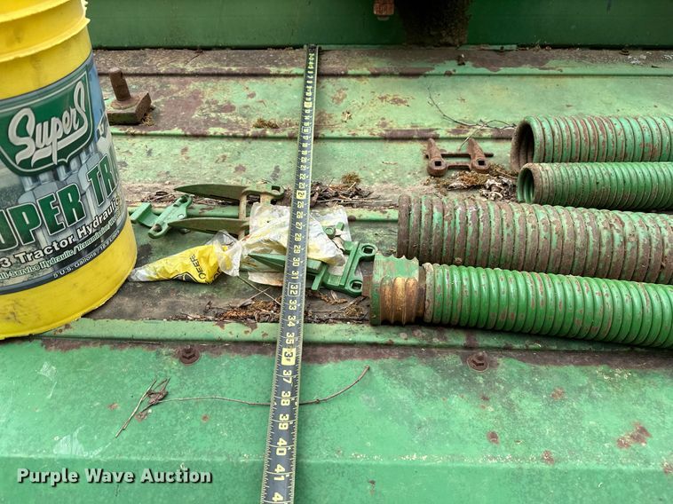 image for item LR9714 1997 John Deere 1600A  swather / windrower