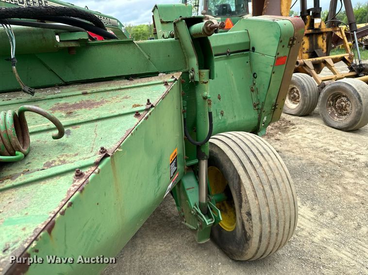 image for item LR9714 1997 John Deere 1600A  swather / windrower