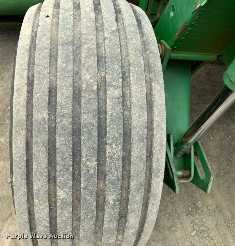 image for item LR9714 1997 John Deere 1600A  swather / windrower