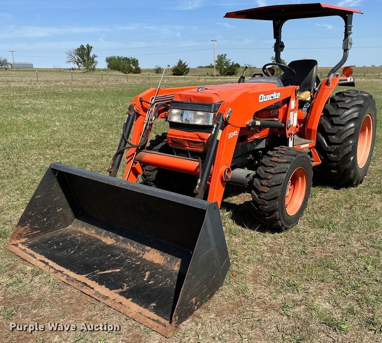 image for item LR9723 Kubota L4610D  MFWD tractor