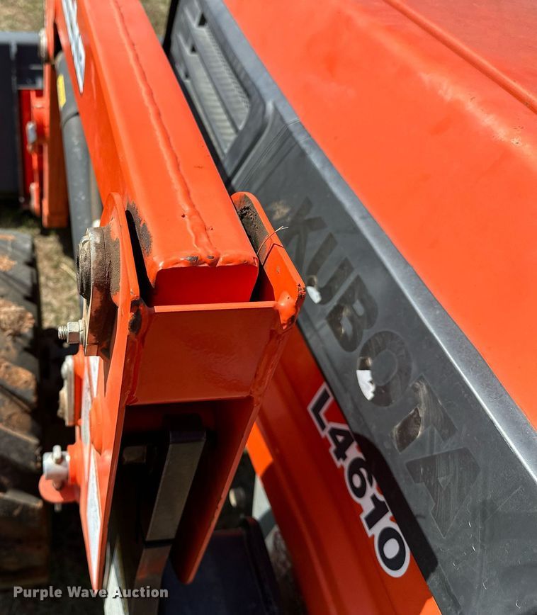 image for item LR9723 Kubota L4610D  MFWD tractor