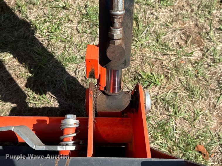 image for item LR9723 Kubota L4610D  MFWD tractor