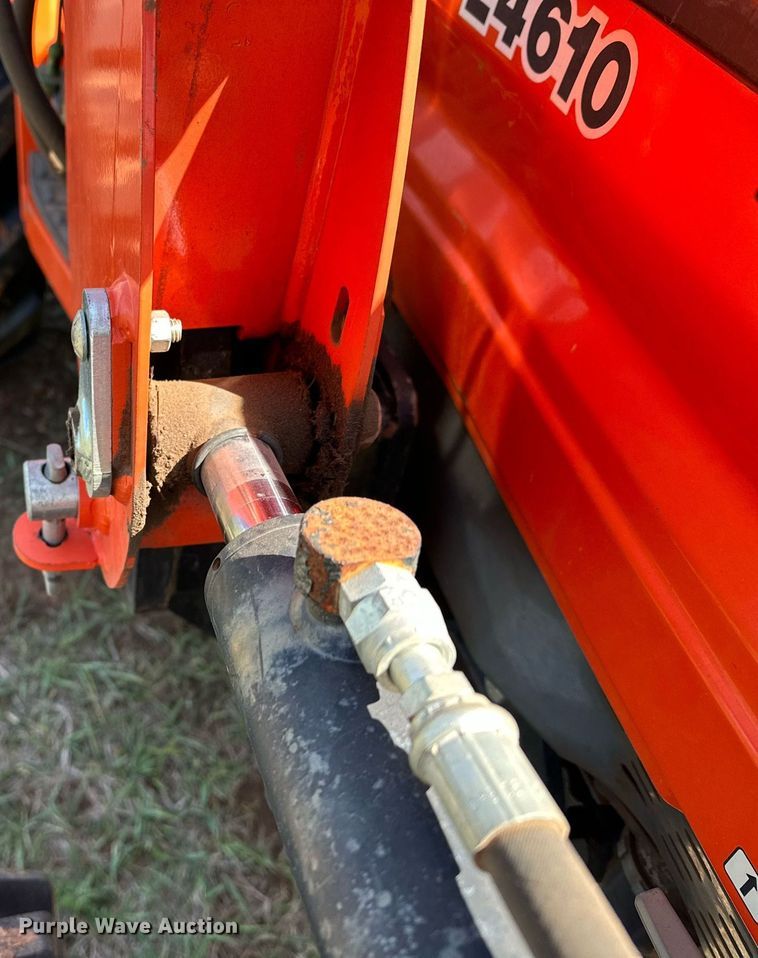 image for item LR9723 Kubota L4610D  MFWD tractor