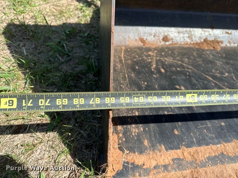 image for item LR9723 Kubota L4610D  MFWD tractor