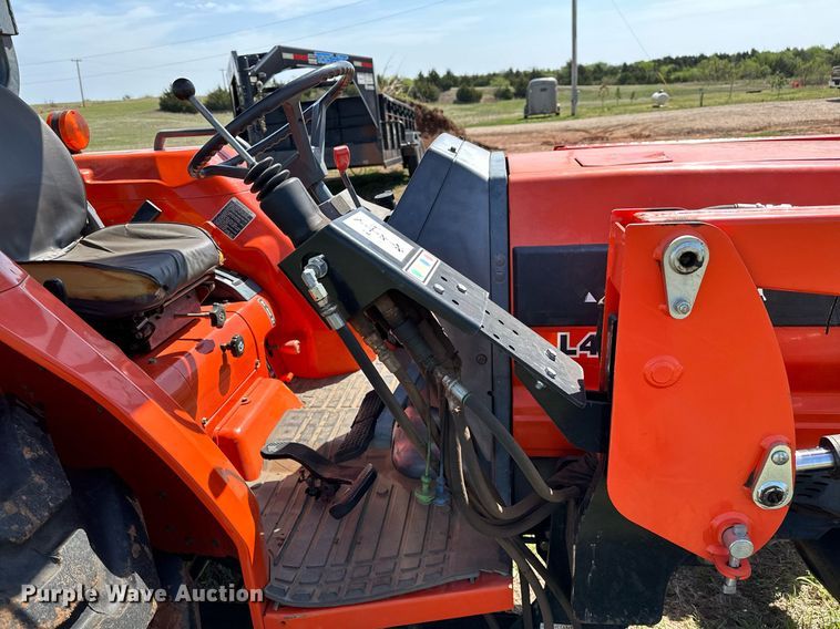 image for item LR9723 Kubota L4610D  MFWD tractor