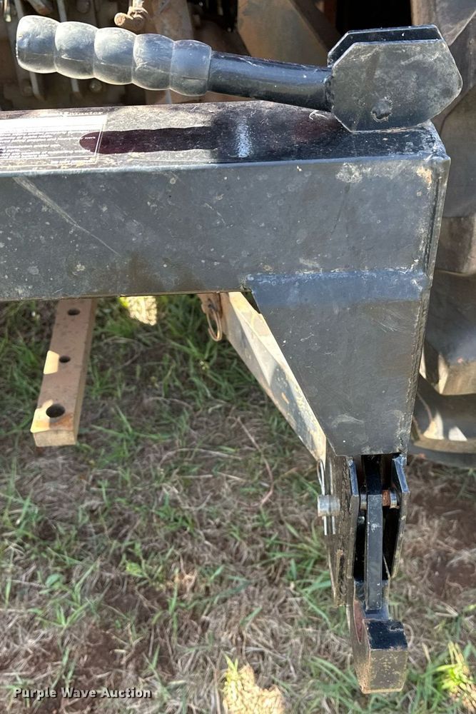 image for item LR9723 Kubota L4610D  MFWD tractor