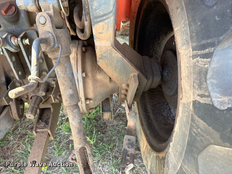 image for item LR9723 Kubota L4610D  MFWD tractor