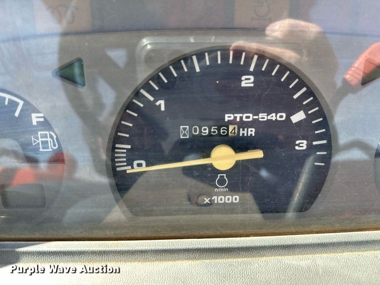 image for item LR9723 Kubota L4610D  MFWD tractor