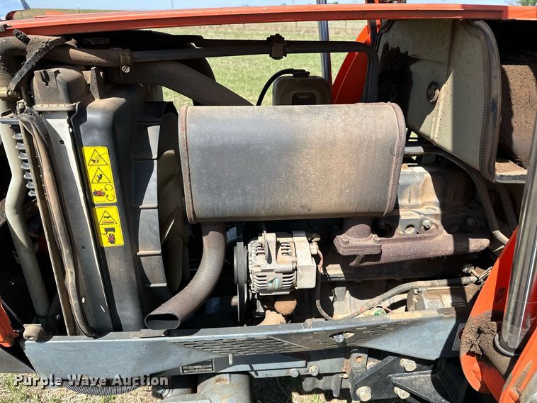 image for item LR9723 Kubota L4610D  MFWD tractor