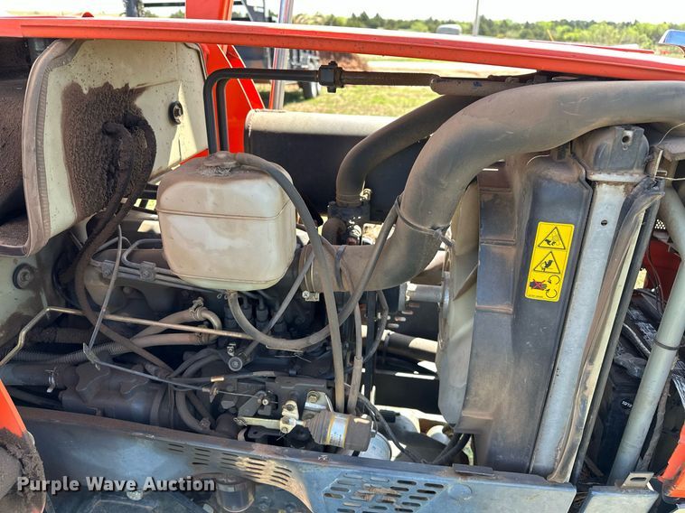 image for item LR9723 Kubota L4610D  MFWD tractor