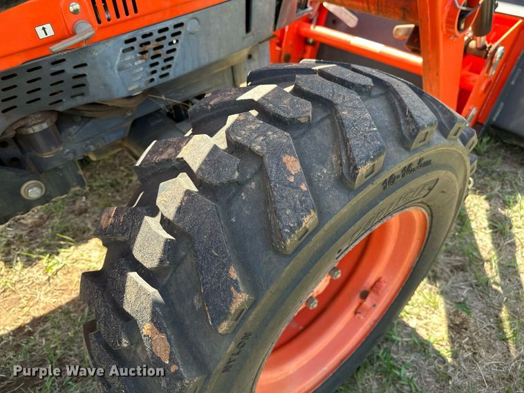 image for item LR9723 Kubota L4610D  MFWD tractor