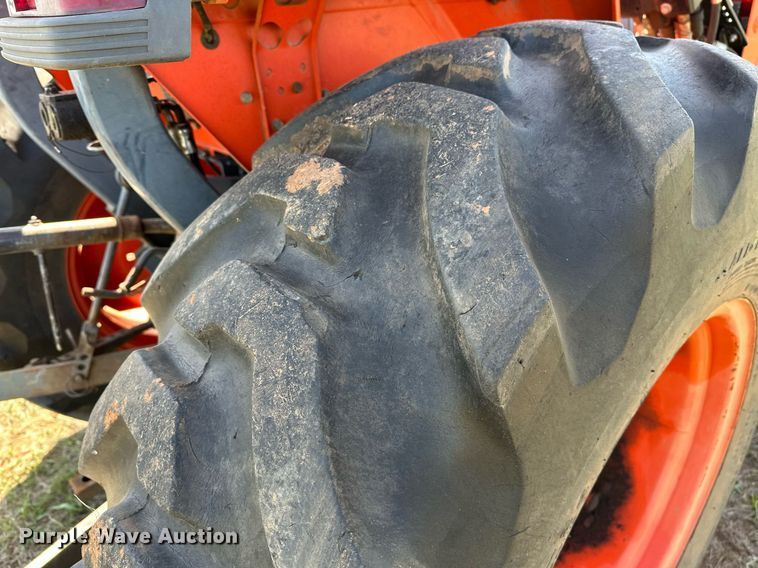 image for item LR9723 Kubota L4610D  MFWD tractor