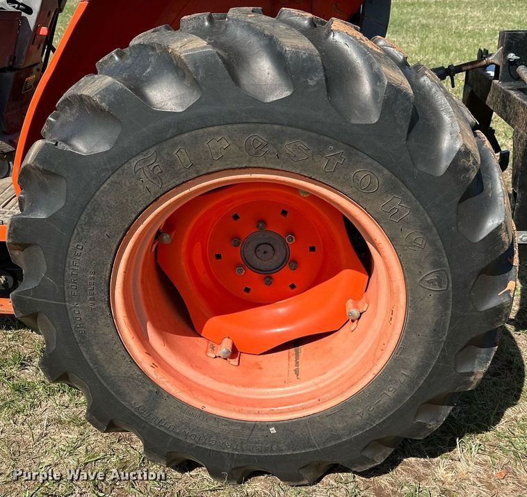 image for item LR9723 Kubota L4610D  MFWD tractor