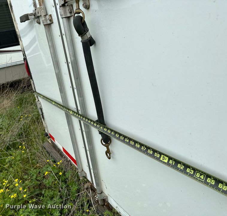 image for item LR9724 2003 Bison AlumaSport  livestock trailer