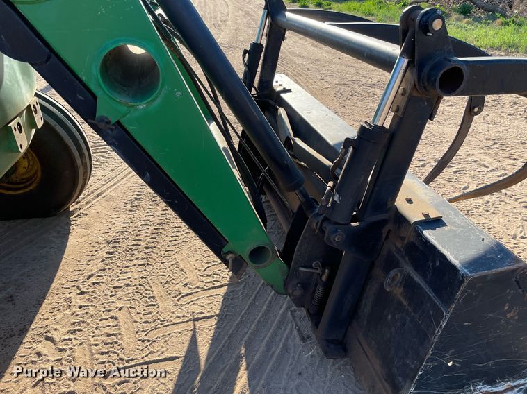 image for item LT9597 1982 John Deere 4840  tractor