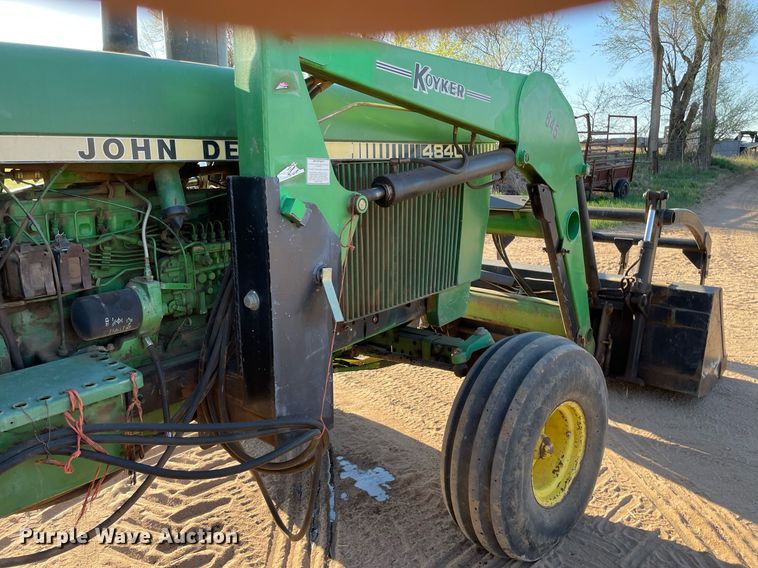 image for item LT9597 1982 John Deere 4840  tractor
