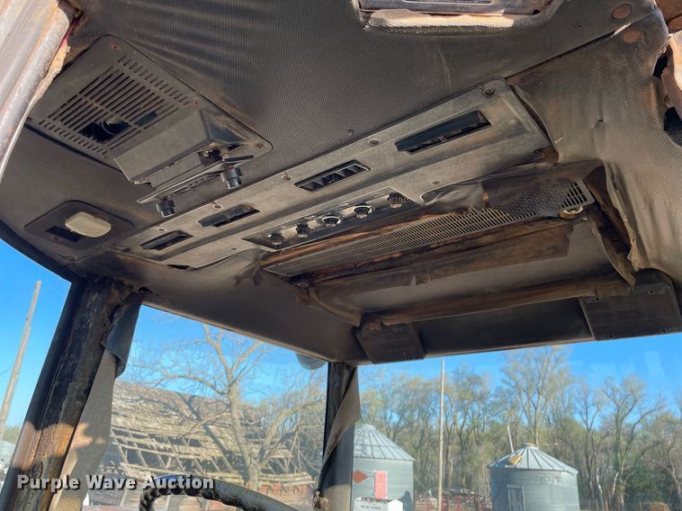 image for item LT9597 1982 John Deere 4840  tractor