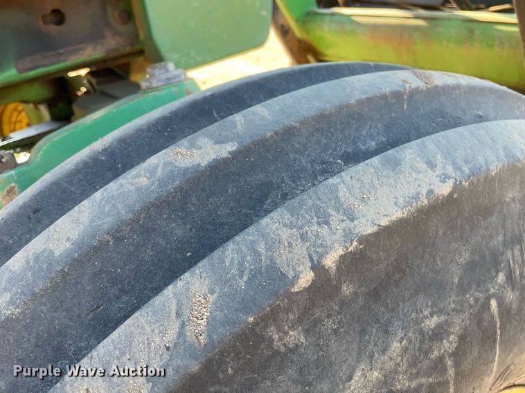 image for item LT9597 1982 John Deere 4840  tractor