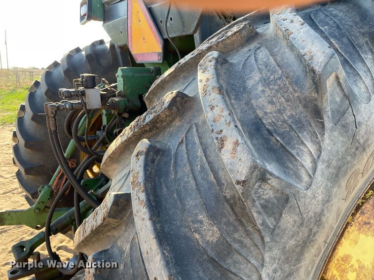 image for item LT9597 1982 John Deere 4840  tractor