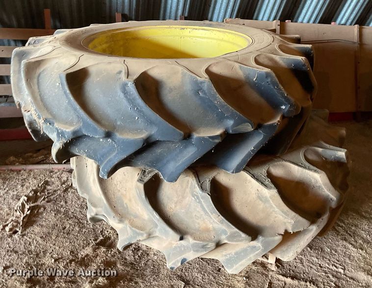 image for item LT9597 1982 John Deere 4840  tractor