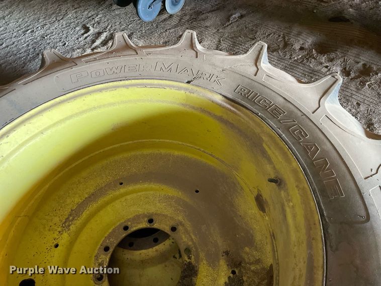 image for item LT9597 1982 John Deere 4840  tractor