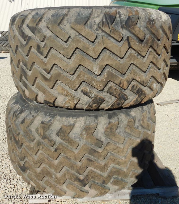 image for item LT9627 (2) Alliance 710/50R26.5 tires and wheels