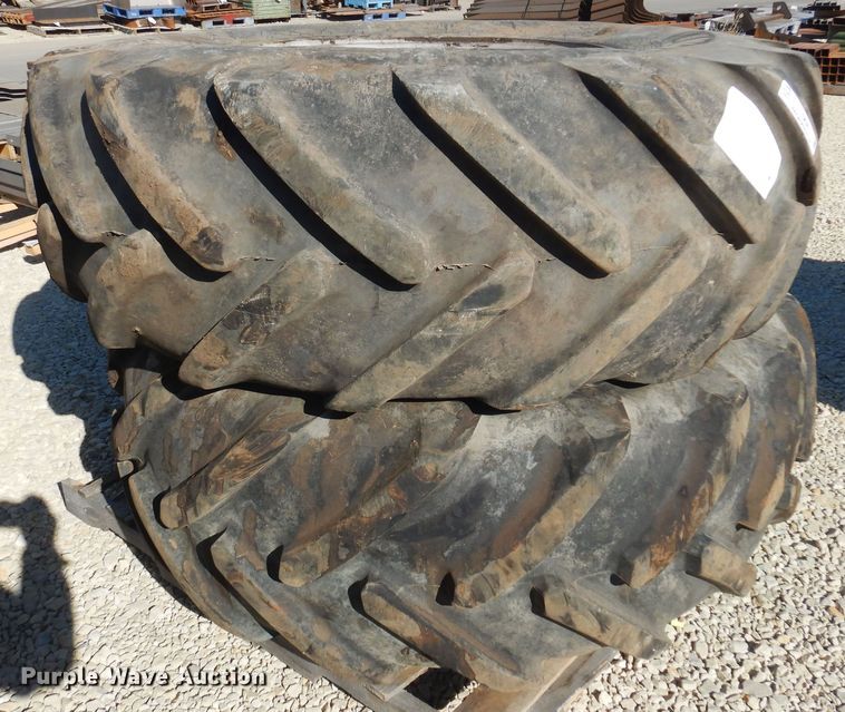 image for item LT9636 (2) Michelin 510/80R26 tires and wheels