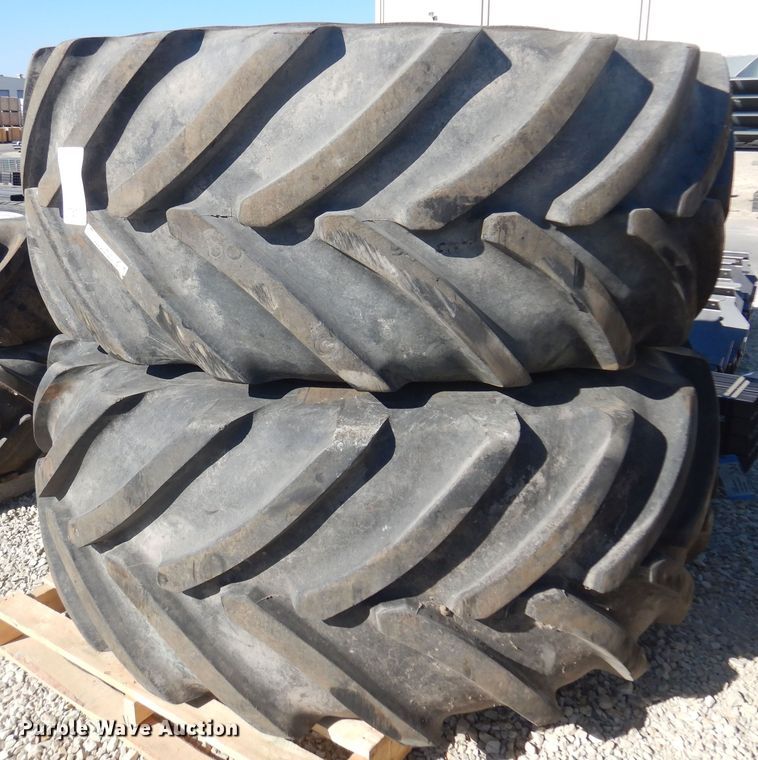image for item LT9639 (2) Michelin 800/70R38 tires and wheels