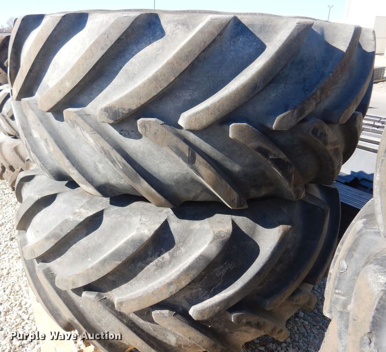 image for item LT9639 (2) Michelin 800/70R38 tires and wheels