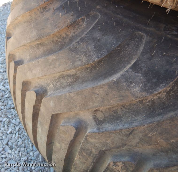 image for item LT9652 (2) Alliance 700/50-22.5 tires and wheels