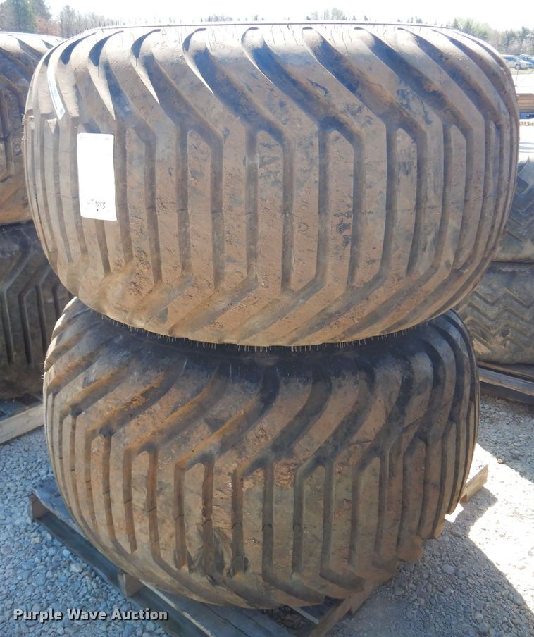 image for item LT9653 (2) Alliance 700/50-22.5 tires and wheels