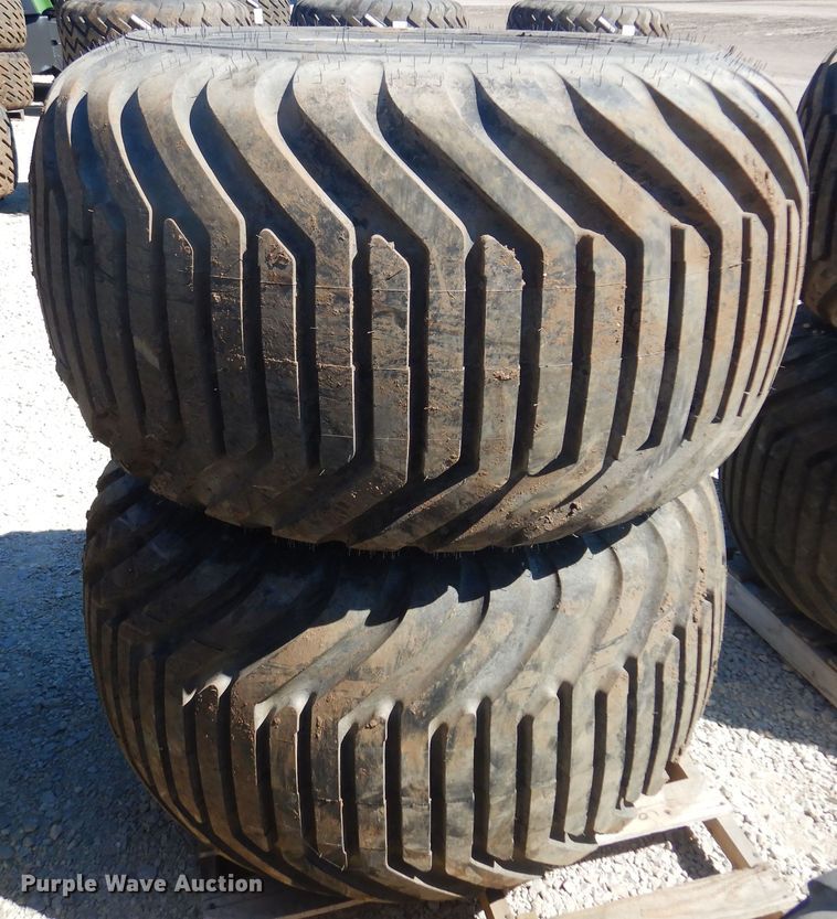 image for item LT9653 (2) Alliance 700/50-22.5 tires and wheels