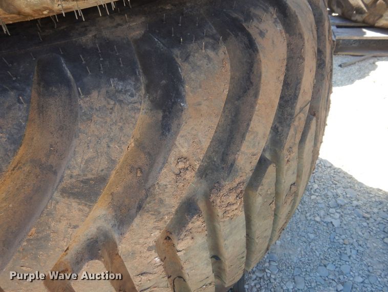 image for item LT9653 (2) Alliance 700/50-22.5 tires and wheels