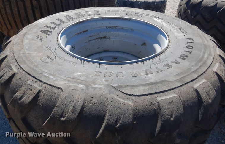 image for item LT9654 (2) Alliance 620/50R22.5 tires and wheels