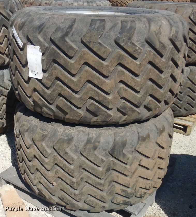 image for item LT9659 (2) Alliance 620/50R22.5 tires and wheels