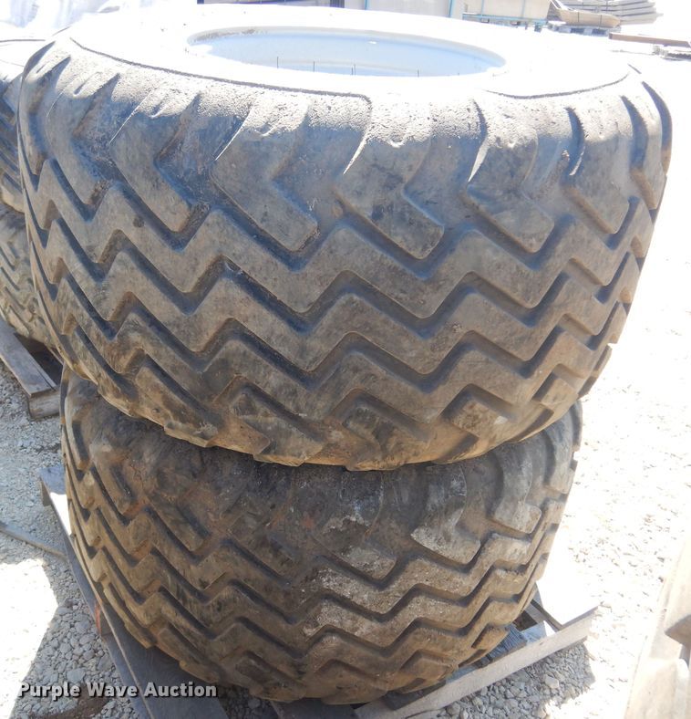 image for item LT9659 (2) Alliance 620/50R22.5 tires and wheels