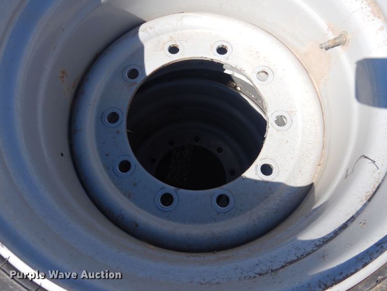 image for item LT9659 (2) Alliance 620/50R22.5 tires and wheels