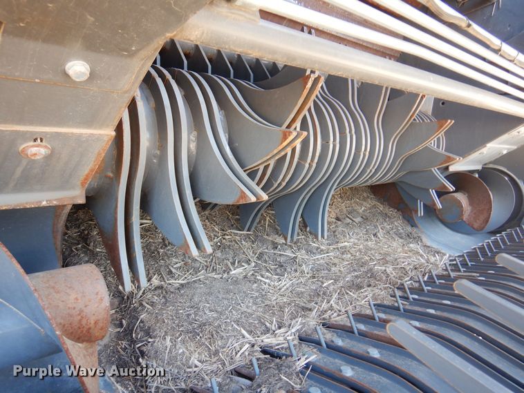 image for item LT9665 Massey  Ferguson 4160V  round baler