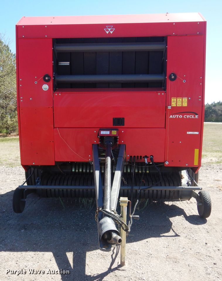 image for item LT9666 Massey  Ferguson 2956A  round Baler