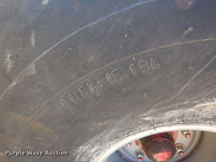 image for item LT9666 Massey  Ferguson 2956A  round Baler