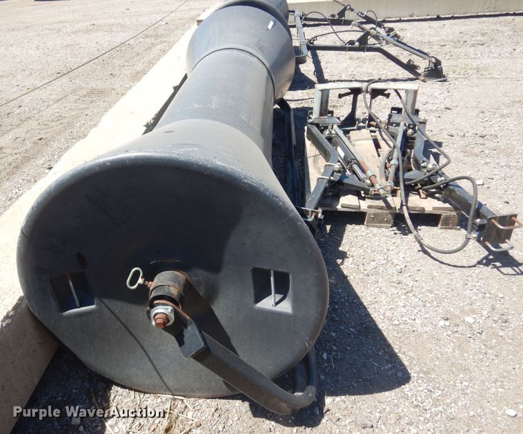 image for item LT9668 Free Form MT2000  canola roller