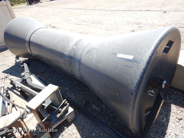 image for item LT9668 Free Form MT2000  canola roller