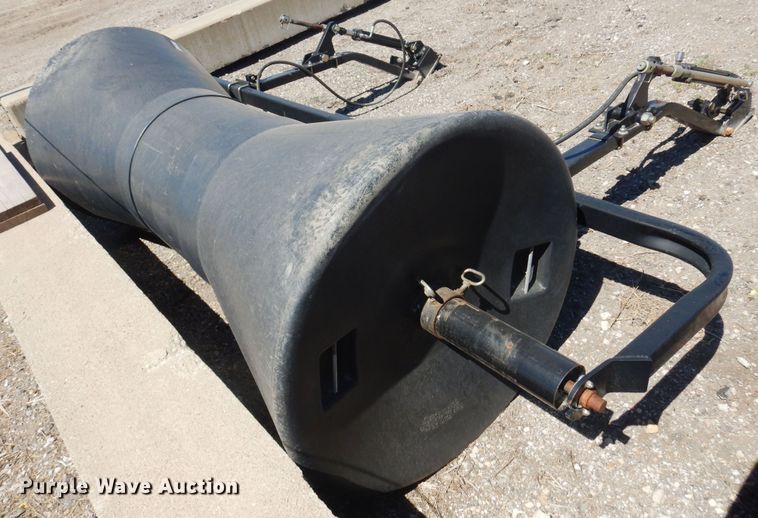 image for item LT9669 Free Form MT2000  canola roller