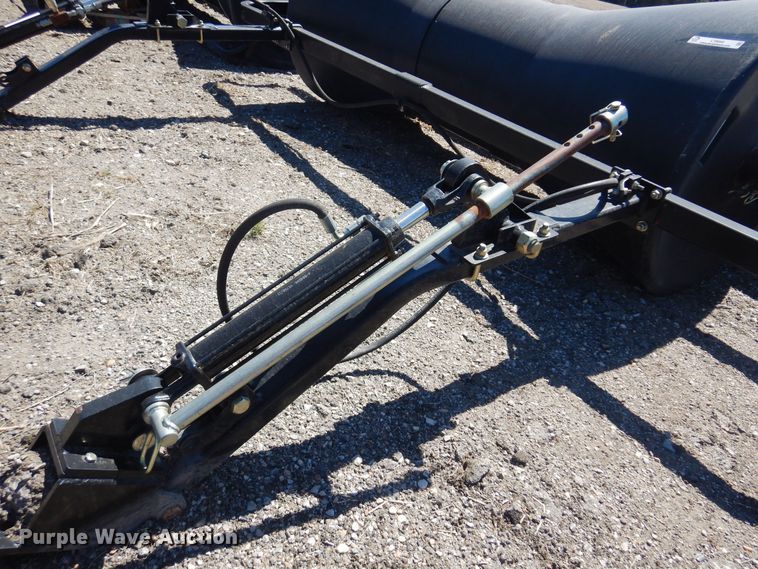 image for item LT9669 Free Form MT2000  canola roller