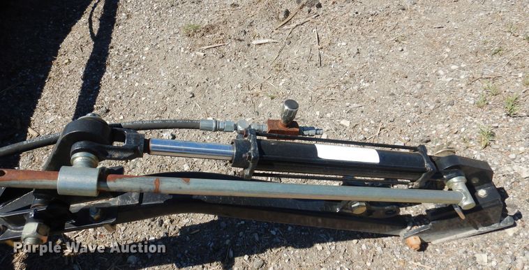 image for item LT9669 Free Form MT2000  canola roller