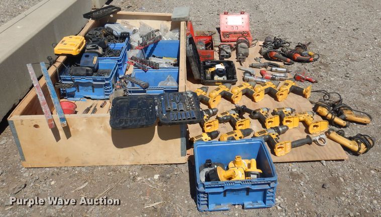 image for item LT9670 Tools