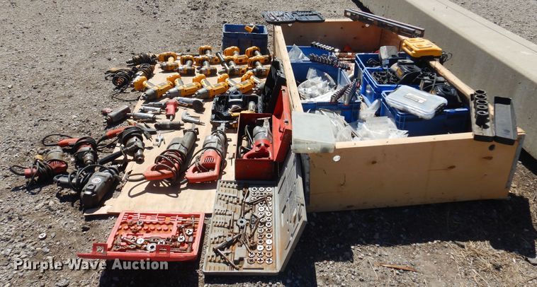 image for item LT9670 Tools