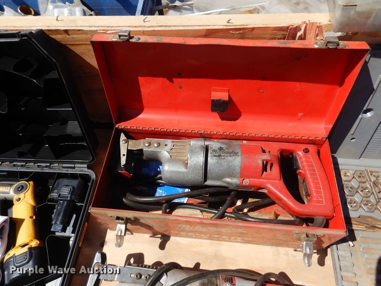 image for item LT9670 Tools