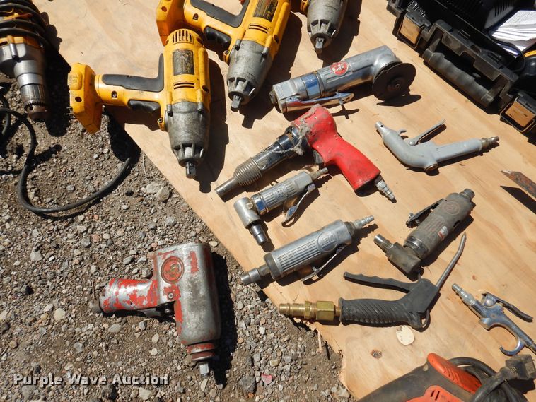 image for item LT9670 Tools